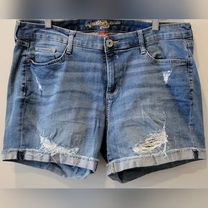ARIZONA JeanCo- women's denim mid rise shorts front/back pockets Size 16 Jr Plus